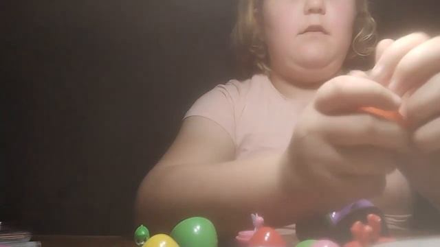 обзор на ЯЙЦА ИЗ ДИКСИ какие же там прилепалы? смотреть онлайн