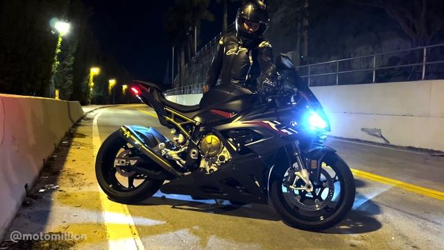 Arrow Competition Evo GP Full Titanium System K67 S1000RR Sound | Motomillion смотреть онлайн