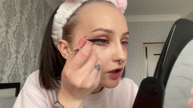 Аниме глаза смотреть онлайн