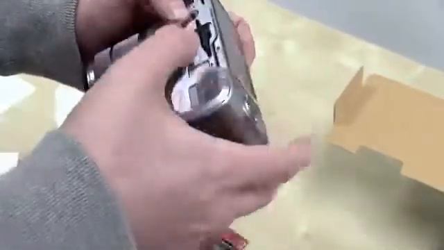 Sony NEX F3 Unboxing смотреть онлайн