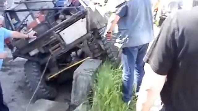 Вадька зажигает!!! Положил Гелика на бок! смотреть онлайн