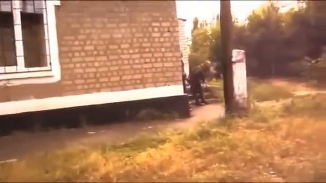 Перестрелка в районе Рубежного (Украина) смотреть онлайн