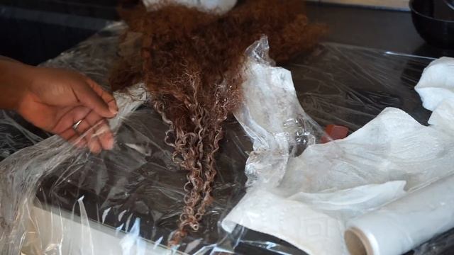 Cinnamon Apple Hair Color for Brown Girls + Lazy day glue application смотреть онлайн
