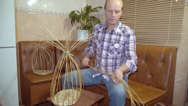Установка стоек на донышко КОРЗИНЫ #лозоплетение смотреть онлайн