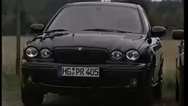 Jaguar X-type 3.0 VS BMW 330i смотреть онлайн