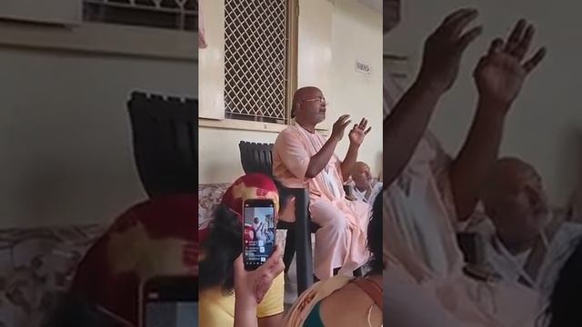 03.05.2022 – Akshay tritiya (Vrindavan). Russian translation смотреть онлайн