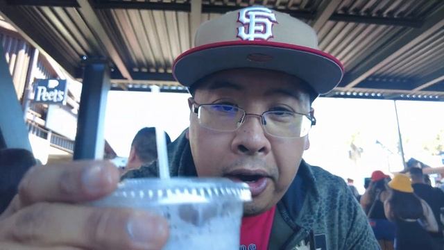 WHAT TO EAT l San Francisco Giants Food Tour - Oracle Park - San Francisco, CA 9/3/22 vs Phillies смотреть онлайн