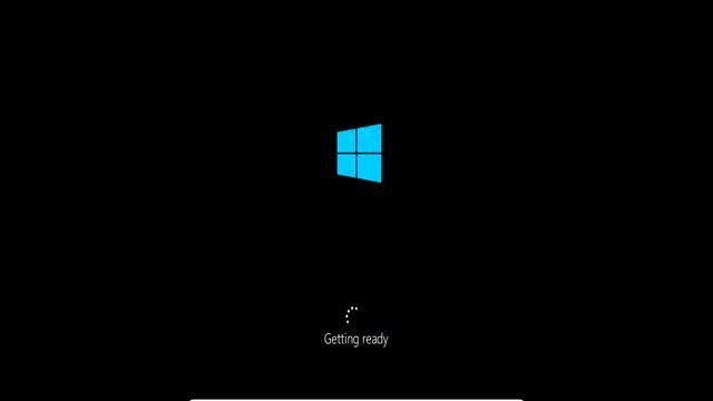 Installation - Replace Ubuntu by Windows 10 without losing data смотреть онлайн
