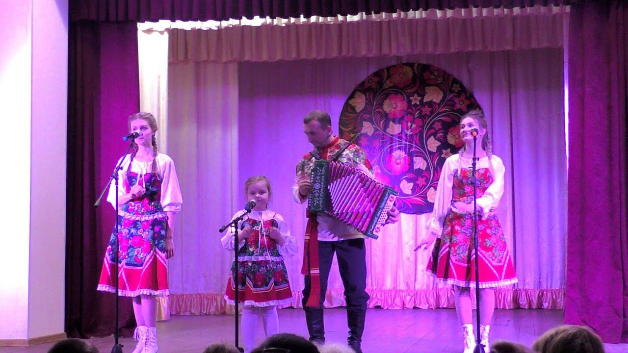 Семейный ансамбль "Радость" Рук. Руслан Карташев Пос Тарутино 22 04 22г Автор видео Елена Цыганова смотреть онлайн