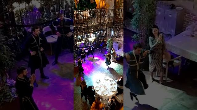 #лезгинка #кавказ #баку Красивый танец гр. ЛЕЗГИНКА смотреть онлайн