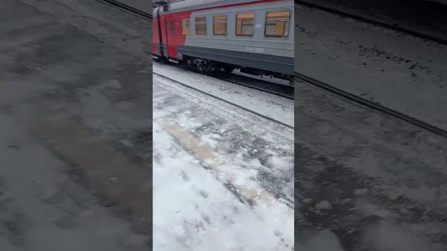 электричка эд4м0311 сообщение крутое москва Курский вакзал смотреть онлайн