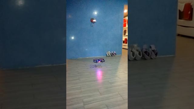El vuelo de su primer drone de mi hijo alan. смотреть онлайн