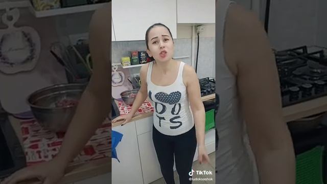 #VINE⚡ЖЕНА НИКОГДА НЕ ПРОСТИТ ???#ludoksashok #людасаша #тикток смотреть онлайн