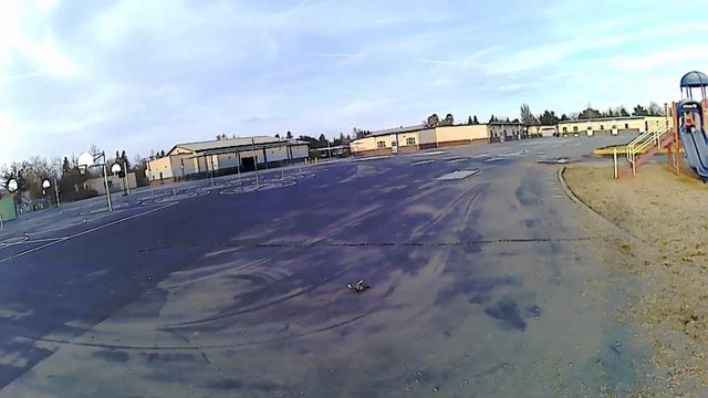 Syma X5UW Wi-Fi Fpv Tenergy limited Edition Unboxing and Test Flight смотреть онлайн