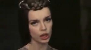 Режиссер-балетмейстер Кулаков отдает мне свою подпись