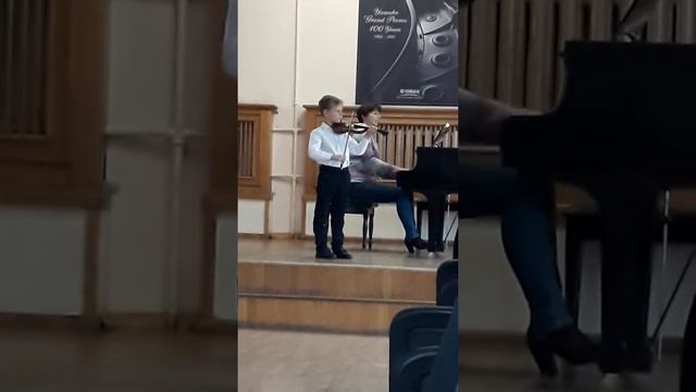 Марк Скороходов 6 лет - Гендель, вариации на тему гавот