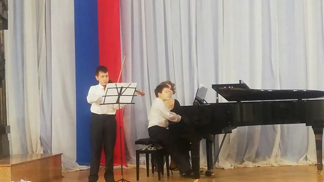 С Майкапар(1867-1938) "Легкая соната"Ор.34 G-dur для скрипки и фортепиано. Исполняют Мехоношины смотреть онлайн