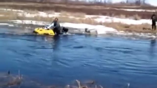 Подводная лодка снегоход смотреть онлайн