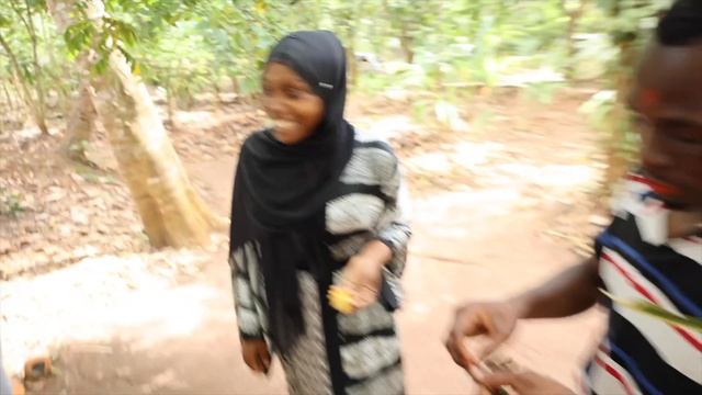 We Flew to ZANZIBAR! - Long Way South E13 смотреть онлайн