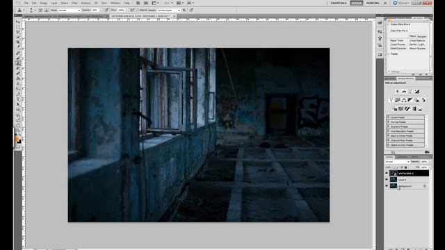 Как сделать призрака в Photoshop смотреть онлайн
