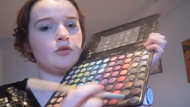 Kim Kardashian Inspired Makeup Tutorial смотреть онлайн