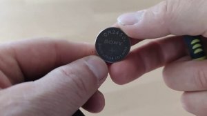 как поменять батарейку на ключе от BMW X3