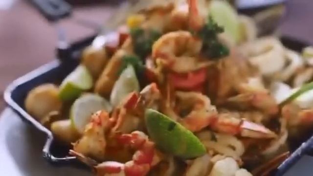 HARD ROCK CAFE PUNTA CANA смотреть онлайн