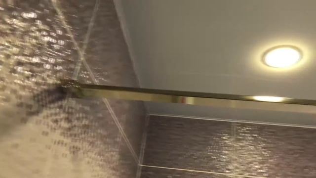 Душевое ограждение на U-образных профилях I Shower enclosure on U-profiles смотреть онлайн