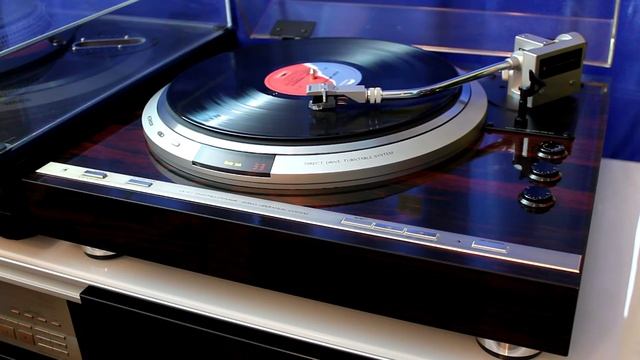 Проигрыватель винила Victor QL-Y7 (5) смотреть онлайн