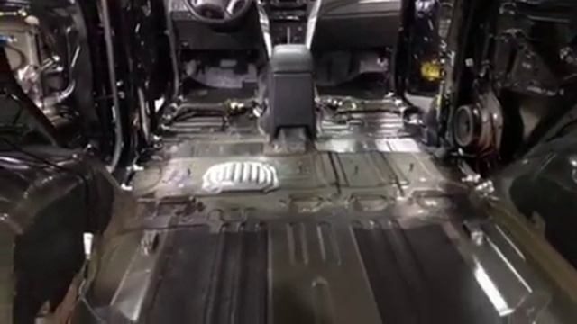 Разобрали салон Митсубиси Паджеро Спорт, очевидно, что такая шумоизоляция не совсем эффективна смотреть онлайн