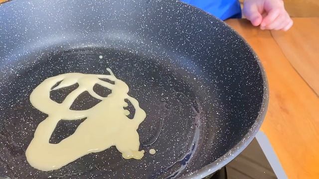 Кружевные блинчики на молоке. Масленица печем ажурные блины. смотреть онлайн