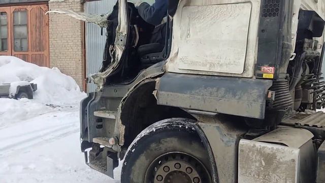 Наш девиз,,Доставим груз на чём угодно когда угодно и в любую погоду,, смотреть онлайн