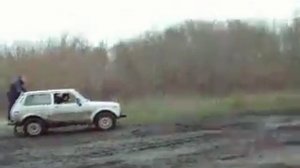 Вот новый поворот