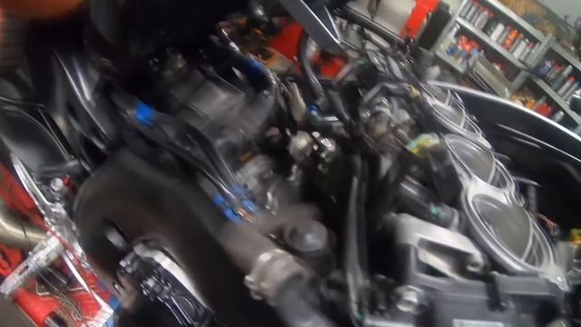 Suzuki GSX-R 1000 K9, pełen serwis, wymiana wahacza, zawory, napęd, TPS. смотреть онлайн