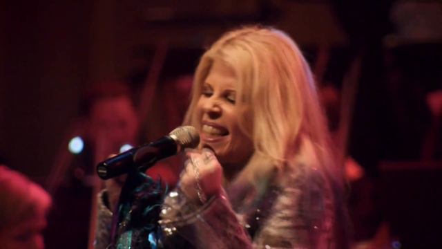 The Mark Wood Experience Live In Poland with the Opole Philharmonic Orchestra feat. Laura Kaye смотреть онлайн