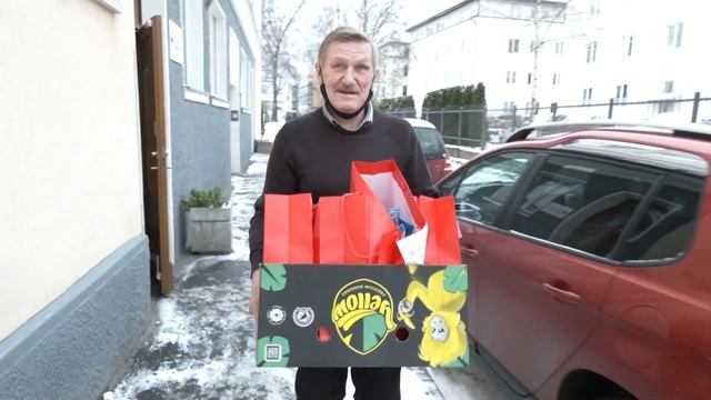 Малоимущие семьи столицы получат праздничные комплекты смотреть онлайн