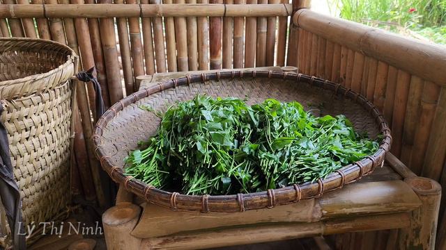 Harvest Green Vegetables For Sale - Detecting SNAKES Attacks On The Farm - Green Life смотреть онлайн