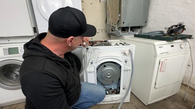 Fehler E23 Bosch Siemens Waschmaschine - So wird er behoben смотреть онлайн