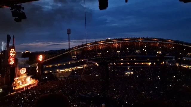 Rammstein - Sonne (Fire Show) Live Gothenburg, Sweden - July 30, 2022 (4K 2160p) смотреть онлайн