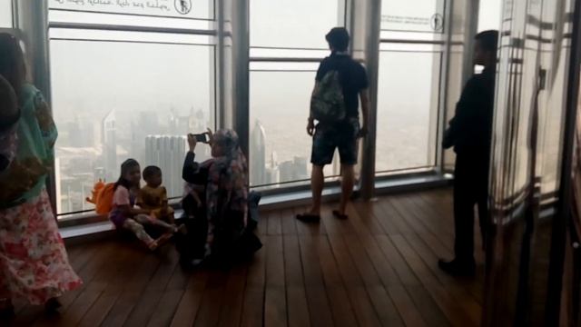 Burj Khalifa At The Top Dubai | 124th Floor | Emaar Project !
