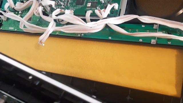 Разбираем Yamaha PSR-A5000 vs PSR-SX900. Есть ли разница в клавиатуре? смотреть онлайн