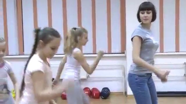 Знакомьтесь преподаватель зумба смотреть онлайн