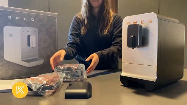 Cafetera Superautomática SMEG en Brikum смотреть онлайн