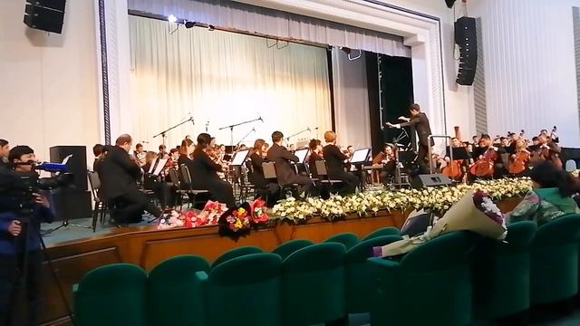 🇺🇿 Государственный симфонический оркестр Узбекистана 🎶👋🌞 "КОНЦЕРТ для оркестра" Фаррух Акрамов 🎼👏🤩🌹 смотреть онлайн