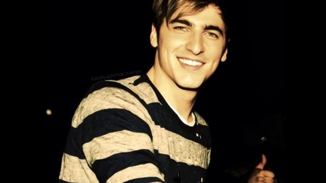 Heffron Drive - Memories and Melodies ( Images ) смотреть онлайн