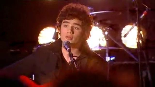 Toby Sebastian - Laura смотреть онлайн