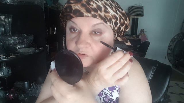 КРАШУСь-МАЖУСь. НАВОЖУ МАРАФЕТ .#cosmetics ,#макияж #болталка, КАК НАНОСИТь ХАЙЛАЙТЕР БУКВОЙ "L" смотреть онлайн