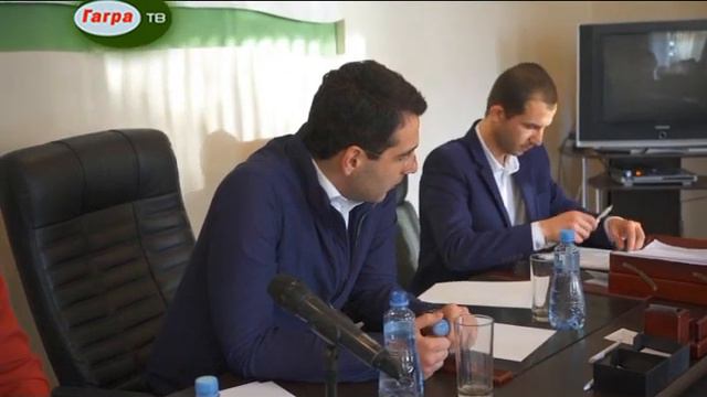 Действительный государственный советник РФ провел встречу с представителями молодежи района смотреть онлайн