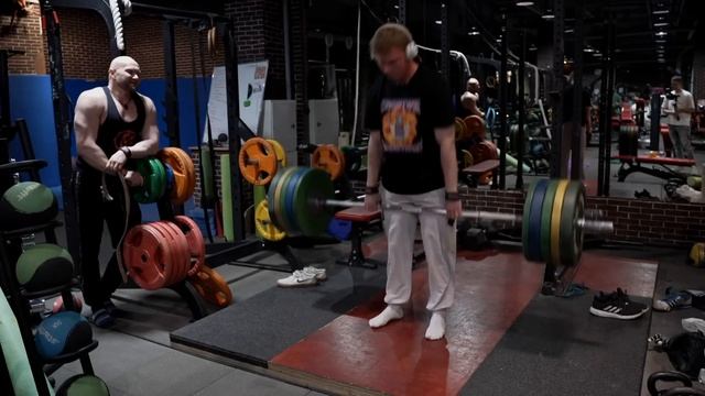 КТО СИЛЬНЕЕ? TATWOLE vs СПАСОКУКОЦКИЙ vs МИНИ ПЕККА смотреть онлайн