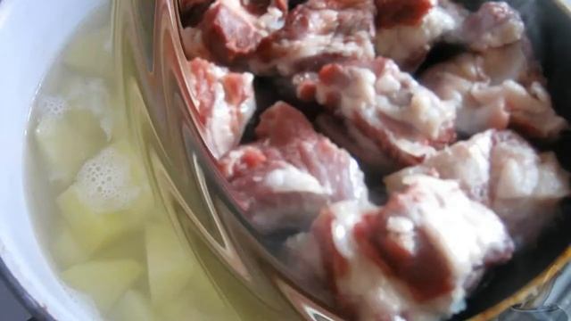 Как вкусно приготовить капусту с картофелем? Рецепт тушеной капусты с картофелем и мясом.